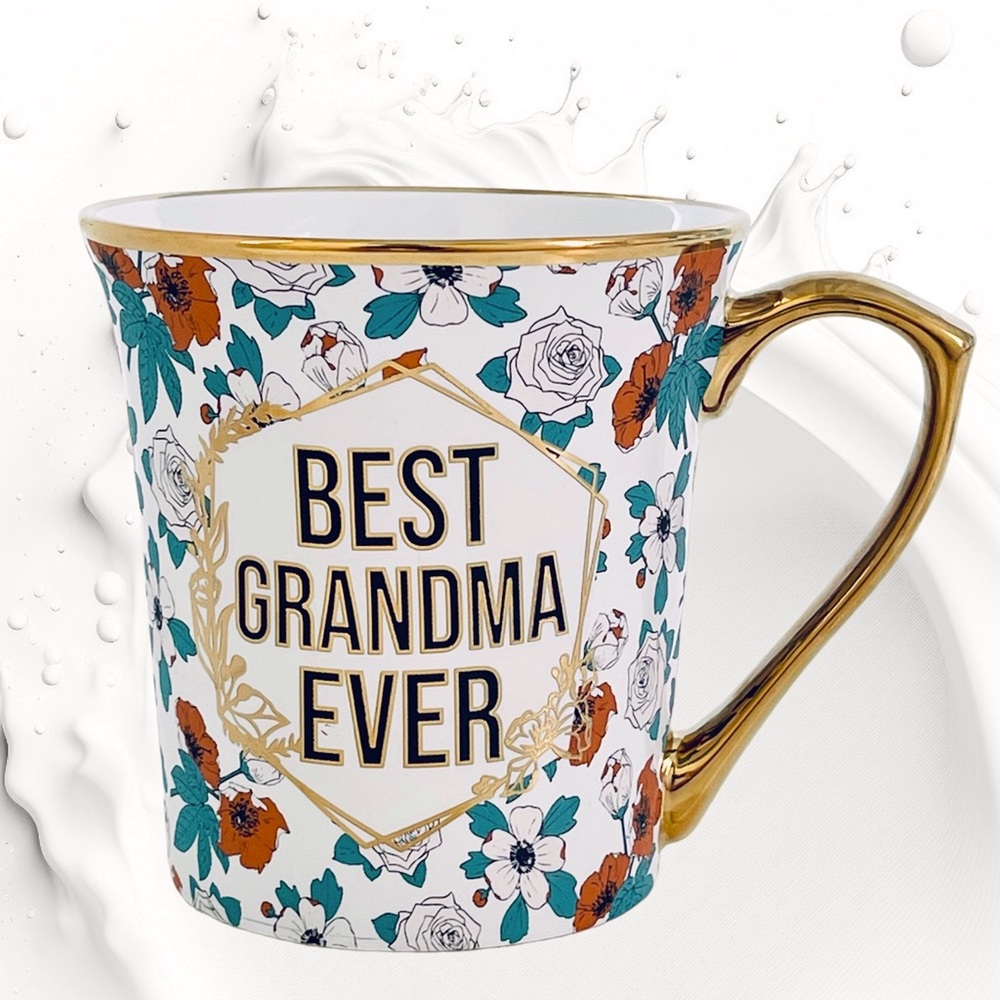 Coffee Mug Floral “BEST GRANDMA EVER” with Gold Handle and Trims